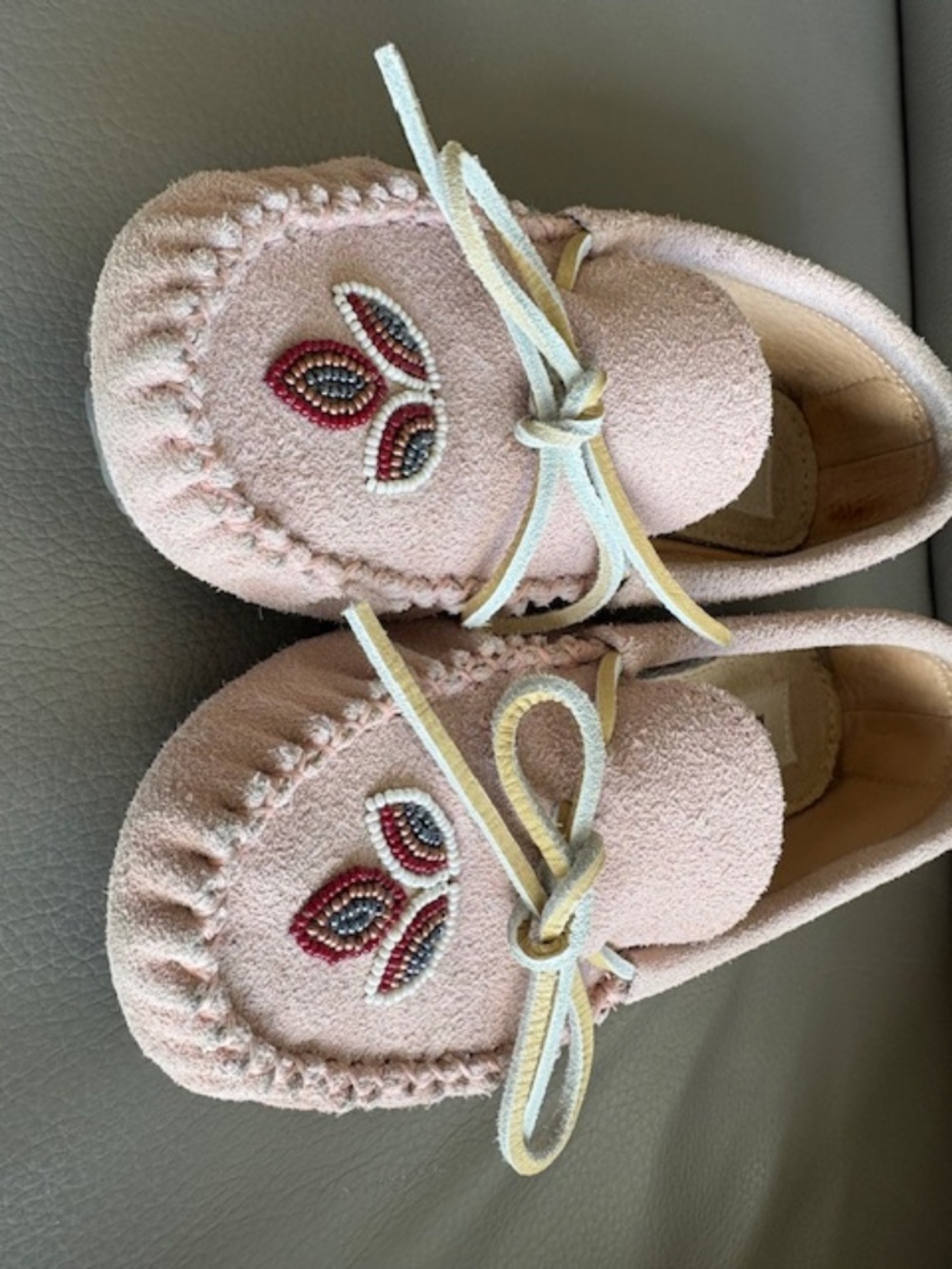 MANITOBAH MUKLUKS Kayak Women's sz 7 suede leather moccasin slippers pink quartz - Picture 6 of 16